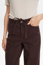 Load image into Gallery viewer, Numph Nubrooklyn Solid Jeans - Black Coffee