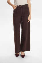 Load image into Gallery viewer, Numph Nubrooklyn Solid Jeans - Black Coffee