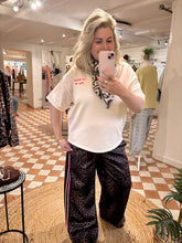 Load image into Gallery viewer, La Dolce Vita Sweat Tee - Cream - Village Boutique