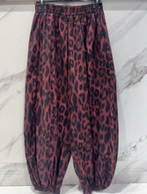 Load image into Gallery viewer, Leopard Genie Trousers - Plum