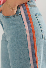 Load image into Gallery viewer, Numph Numalaga High Rise Wide Jeans - Light Blue Denim