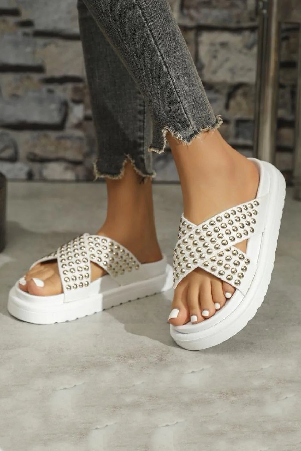Summer Stud Sandals - White
