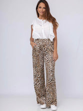 Load image into Gallery viewer, Finch Leopard Trousers - Leopard
