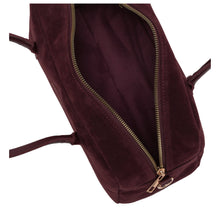 Load image into Gallery viewer, Every Other Suede Effect Bowling Bag - Burgundy 12191

