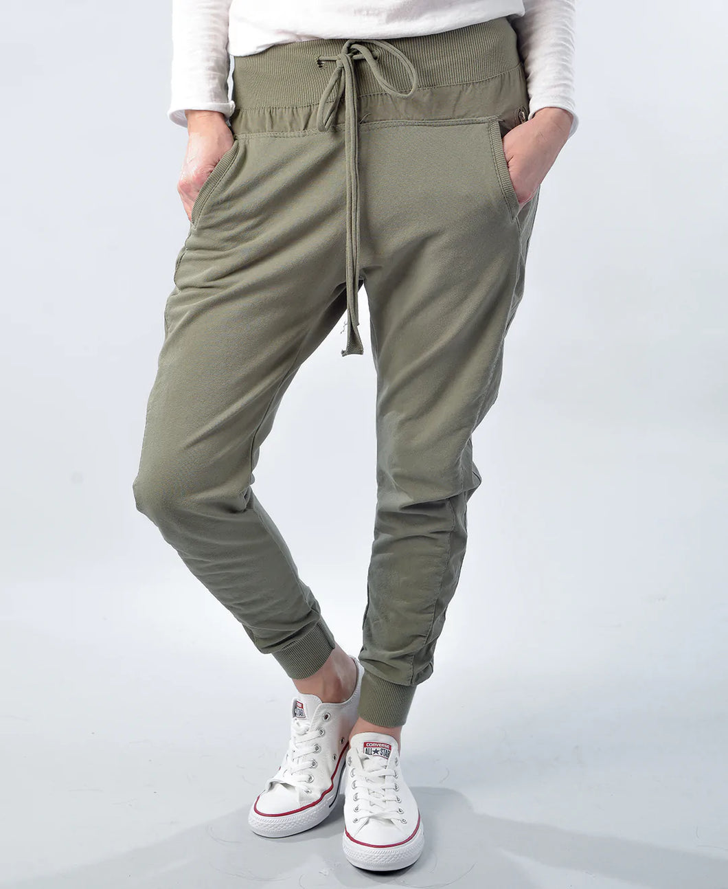 Suzy D Ultimate Joggers - Light Olive