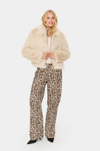Load image into Gallery viewer, Saint Tropez ZaselineSZ Jacket - Creme
