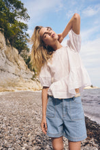 Load image into Gallery viewer, Saint Tropez RosariaSZ Blouse - Bright White
