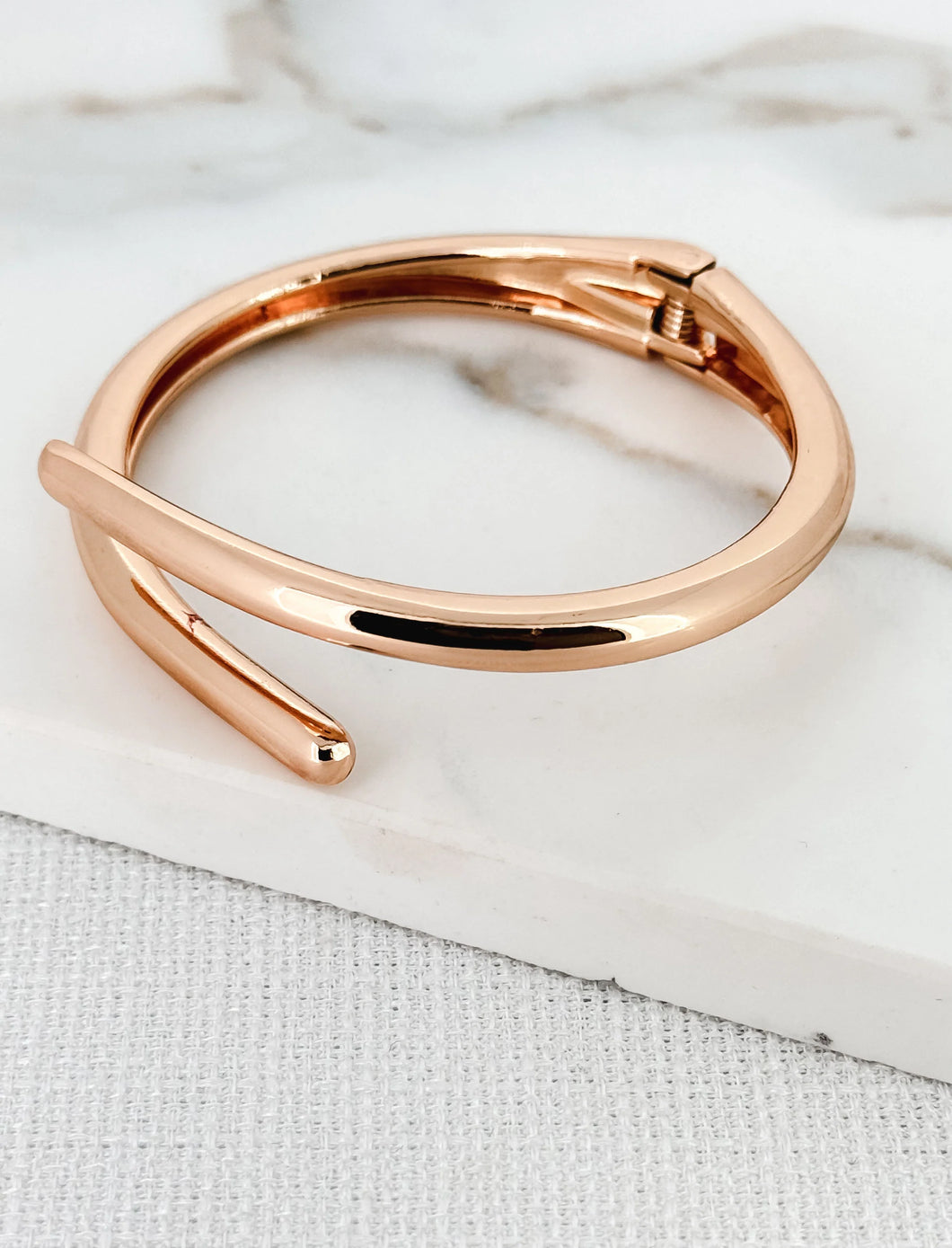 Envy Gold Hinge Bracelet - 3673