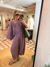 Load image into Gallery viewer, Ikos Button Drape Top - Washed Lilac
