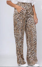 Load image into Gallery viewer, Finch Leopard Trousers - Leopard
