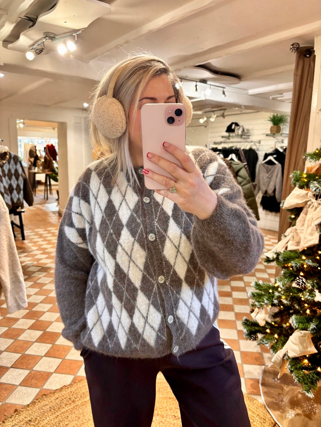 Weekend Cardigan - Mocha / Cream