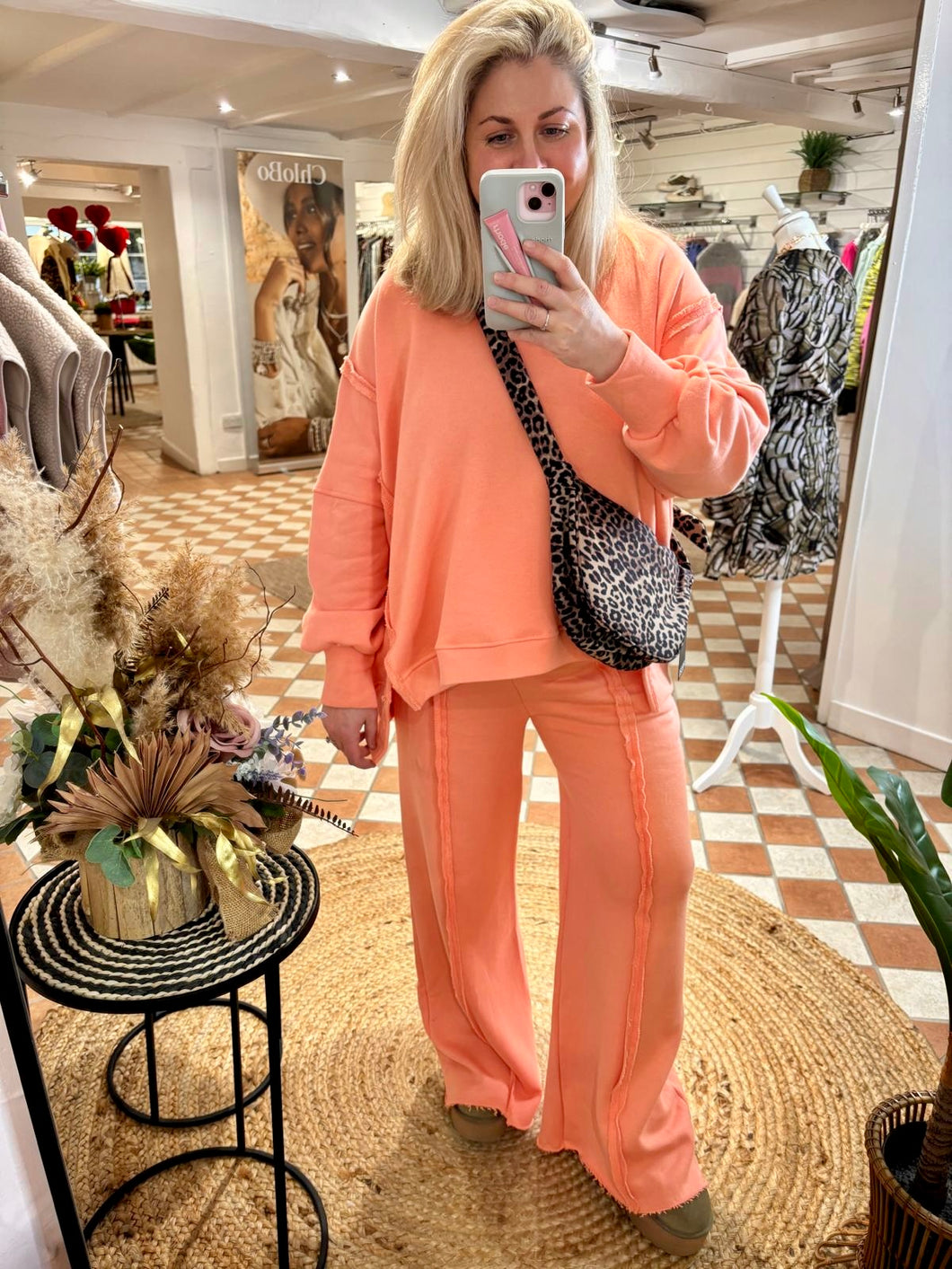 Runway Lounge Set - Peach