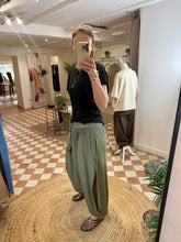 Load image into Gallery viewer, Clarissa Genie Trousers - Khaki
