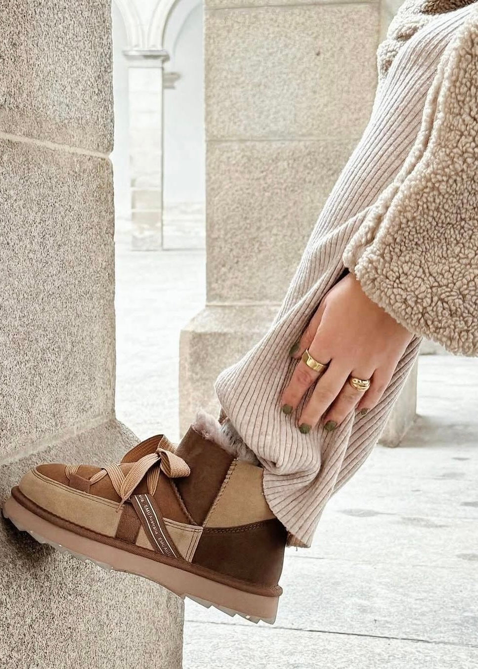 靴 EMU Australia SHARKY REEF w12733 BK US7 EMU Australia – Village Boutique EMU Australia SHARKY REEF w12733