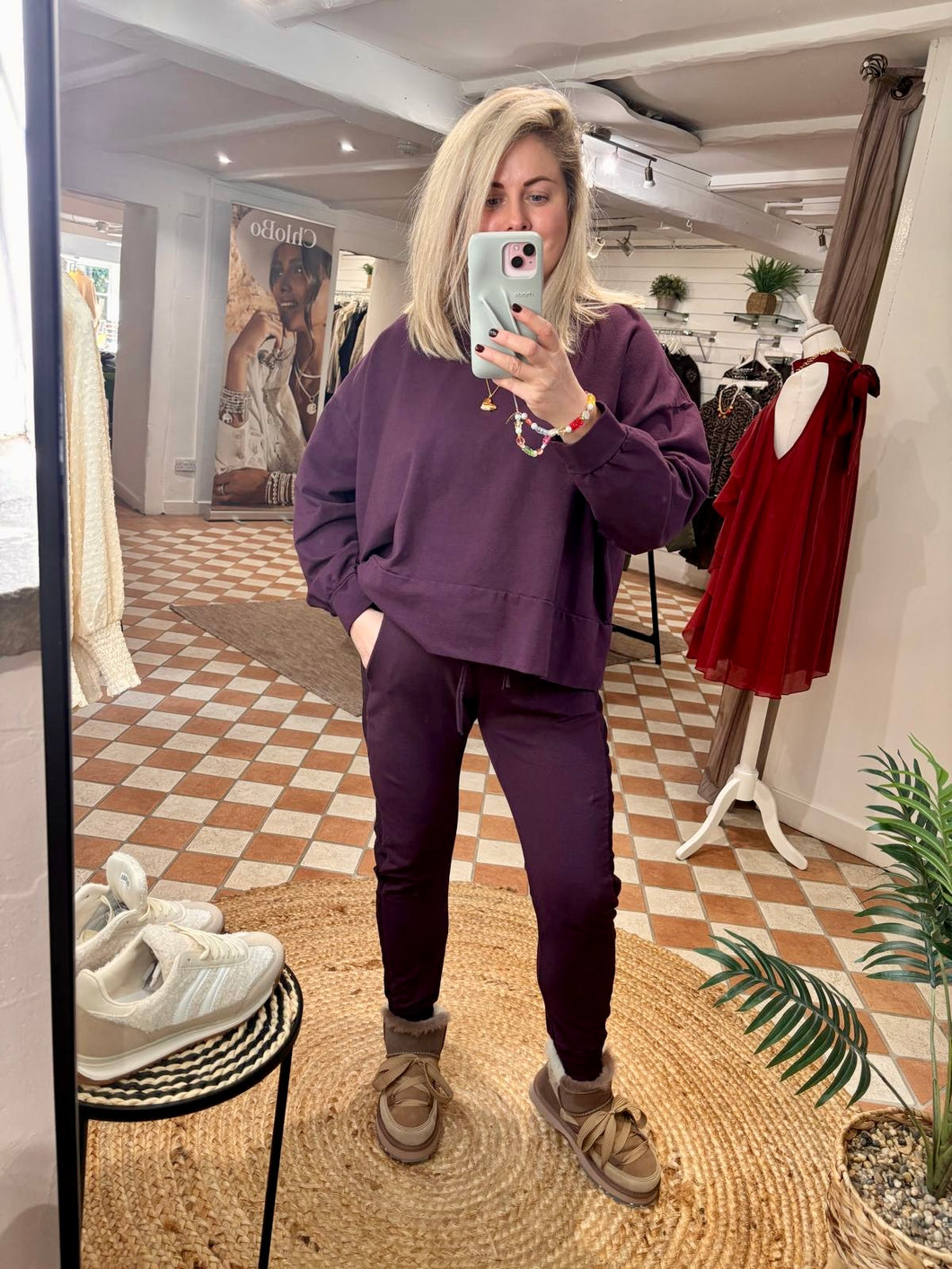 Suzy D Ultimate Joggers - Eggplant