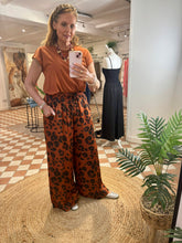Load image into Gallery viewer, Printed Palazzo Trousers - Rust

