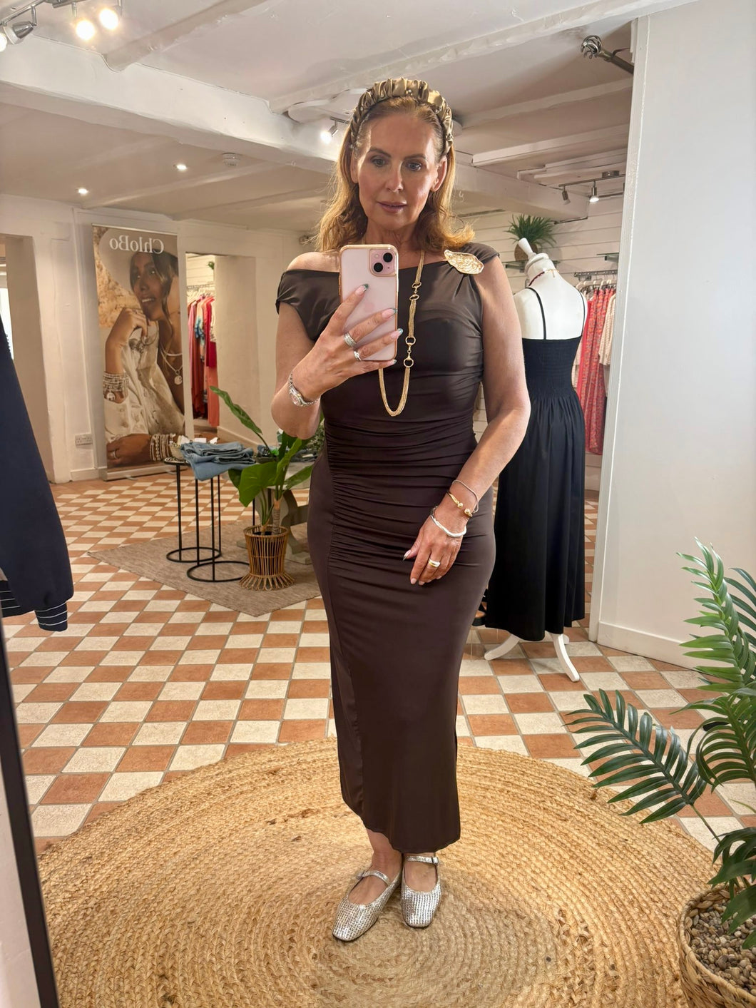 Polly Fitted Dress - Chocolate