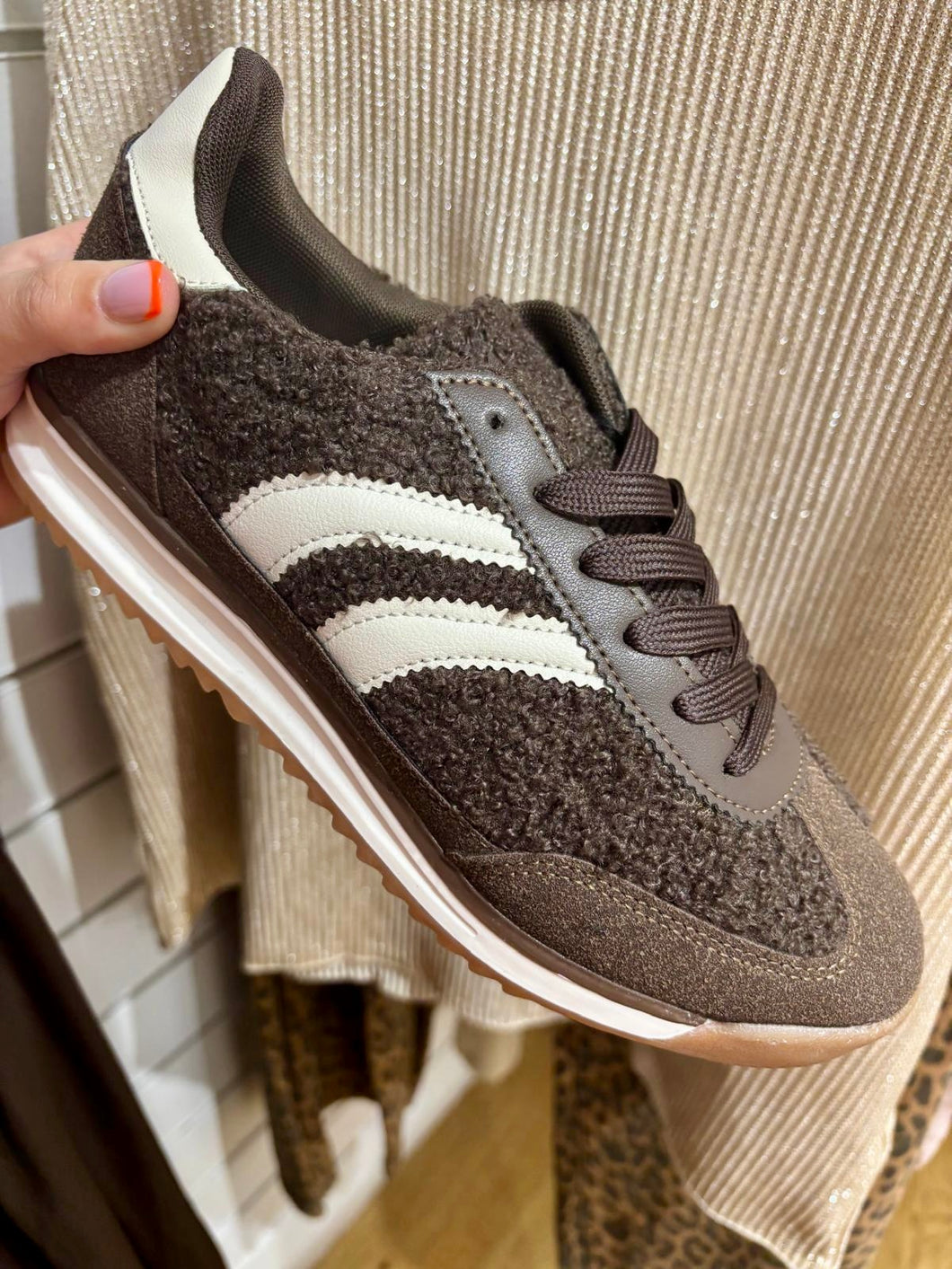 Cosy Trainers - Chocolate