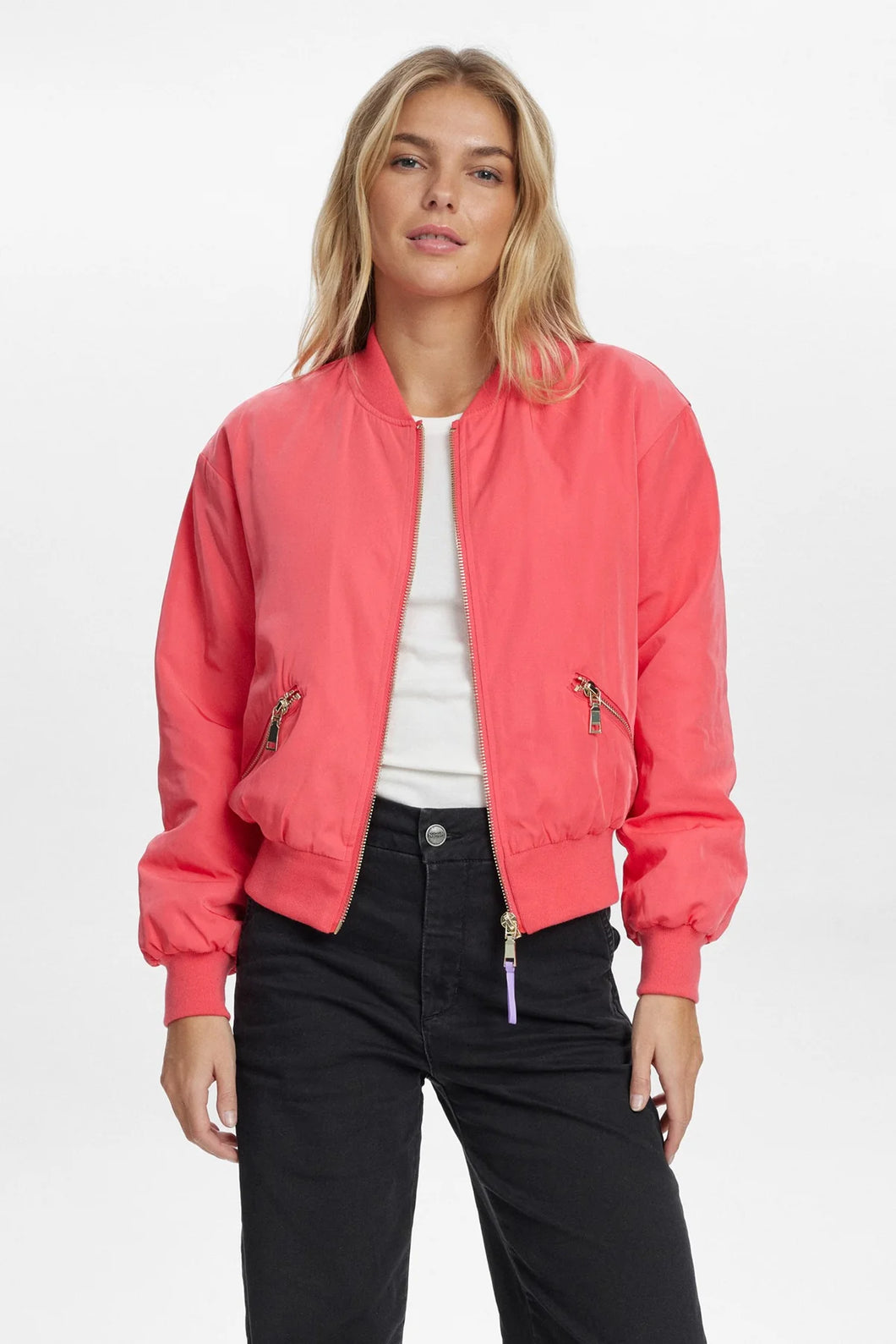 Numph Nunora Jacket - Geranium