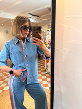 Load image into Gallery viewer, Numph Numalaga Shirt - Light Blue Denim

