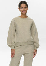 Load image into Gallery viewer, Numph Nucalli Sweat - Crème Melange
