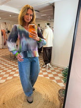 Load image into Gallery viewer, Numph Nulight Blouse - Salute
