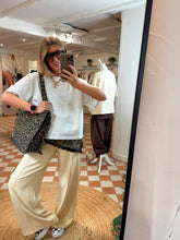 Load image into Gallery viewer, Pieces Pcelina Lace Hip Scarf
