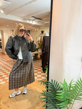 Load image into Gallery viewer, Fransa Frelaras Skirt - Hot Fudge
