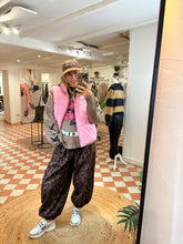 Load image into Gallery viewer, JJXX Jxmaeve Puffer Gilet - Pink
