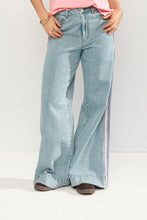 Load image into Gallery viewer, Numph Numalaga High Rise Wide Jeans - Light Blue Denim
