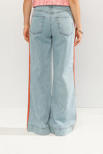 Load image into Gallery viewer, Numph Numalaga High Rise Wide Jeans - Light Blue Denim
