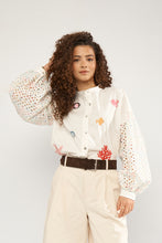 Load image into Gallery viewer, Numph Numarisa Shirt - Bright White
