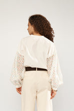 Load image into Gallery viewer, Numph Numarisa Shirt - Bright White
