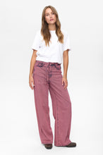 Load image into Gallery viewer, Numph Nubrooklyn Jeans - Heather Rose
