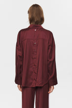 Load image into Gallery viewer, Numph Nusantina Shirt - Winetasting
