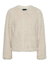 Load image into Gallery viewer, Pieces Pcnoisella Teddy Jacket - Birch
