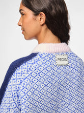Load image into Gallery viewer, Pieces Pcremix Knit - Denim Blue
